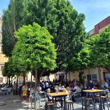 Apartamentos La Plazuela Seville Luaran gambar