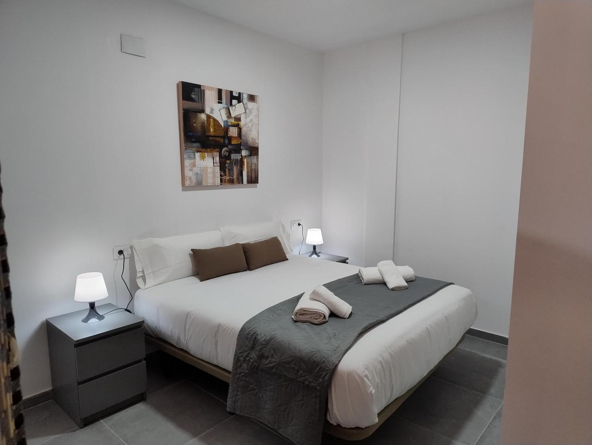 Apartamentos La Plazuela Seville Luaran gambar